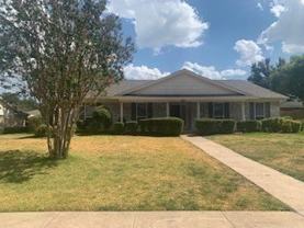 421 Shady Brook Dr - Photo 1 of 1