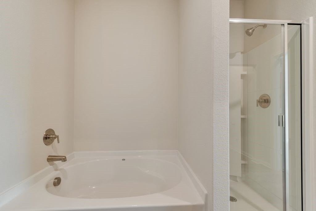 4211 Possumhaw Dr - Photo 7 of 18