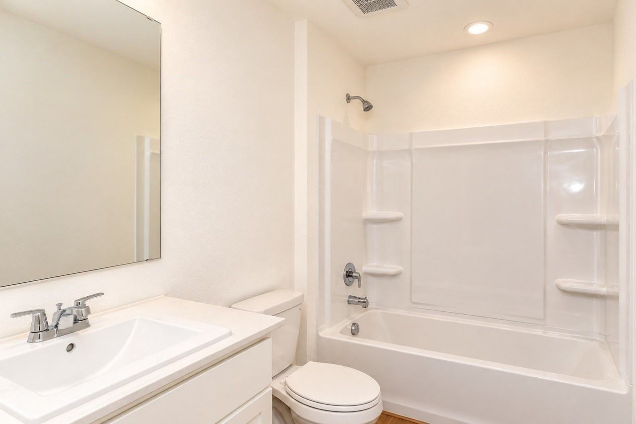 608 Finch Cir - Photo 6 of 9