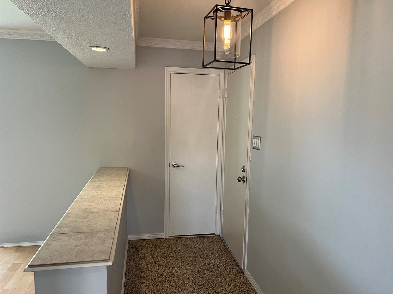 4715 Skillman St #D - Photo 3 of 20