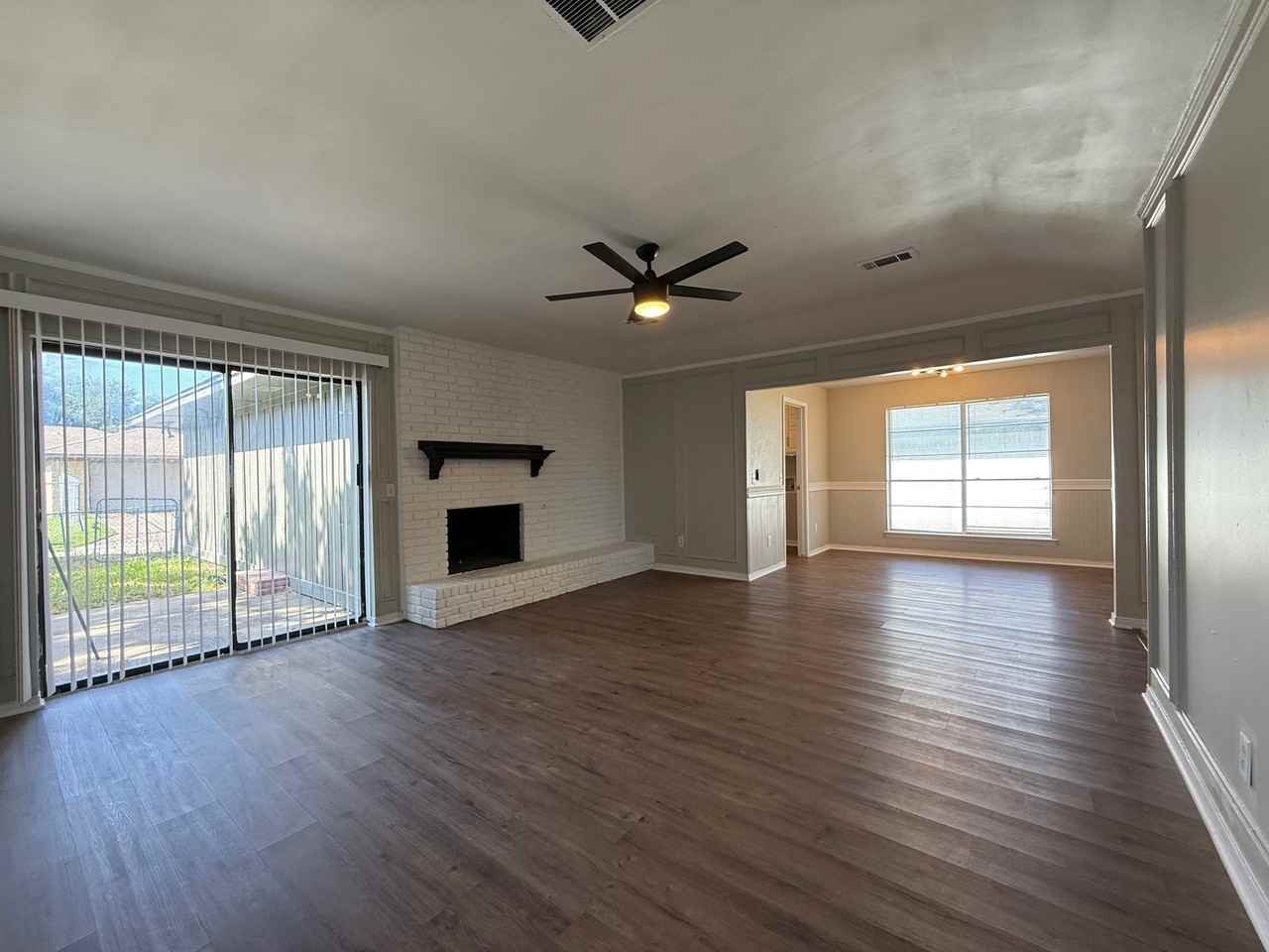 7202 Timberline Dr - Photo 3 of 27