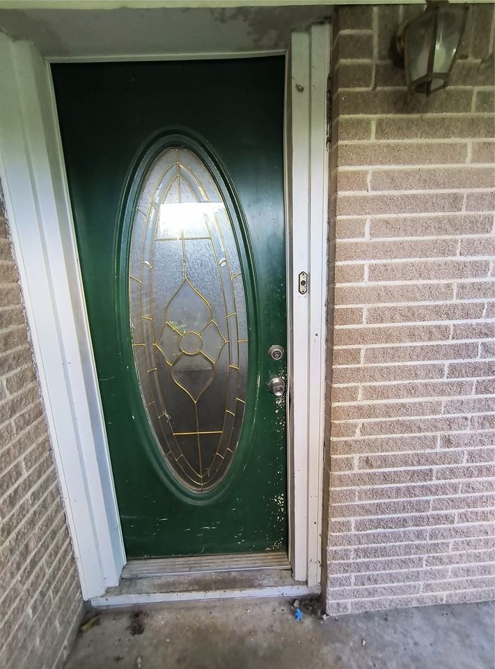 1211 Wolfe City Dr - Photo 3 of 24