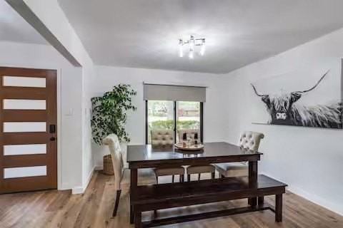 2202 Owens Blvd - Photo 4 of 28