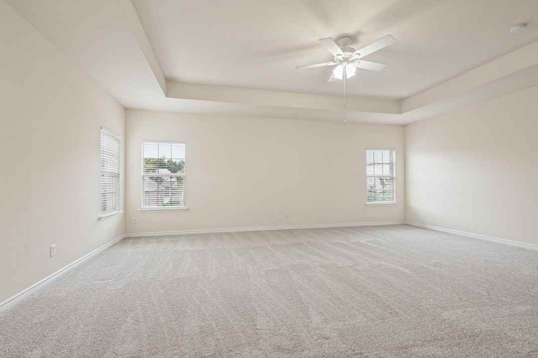 307 Moonlight Dr - Photo 6 of 12