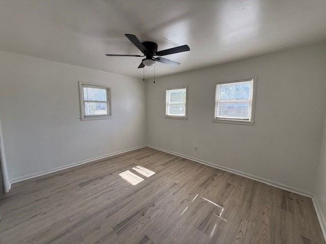 2158 Lowden St - Photo 7 of 12