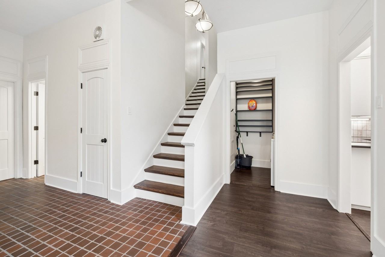 15539 Preston Rd #1037 - Photo 4 of 36