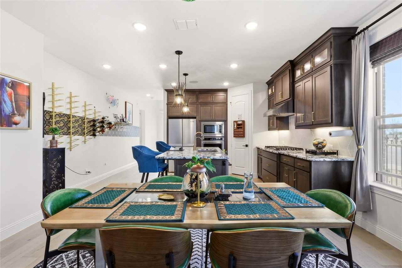 3201 Casa Blanca St - Photo 6 of 29