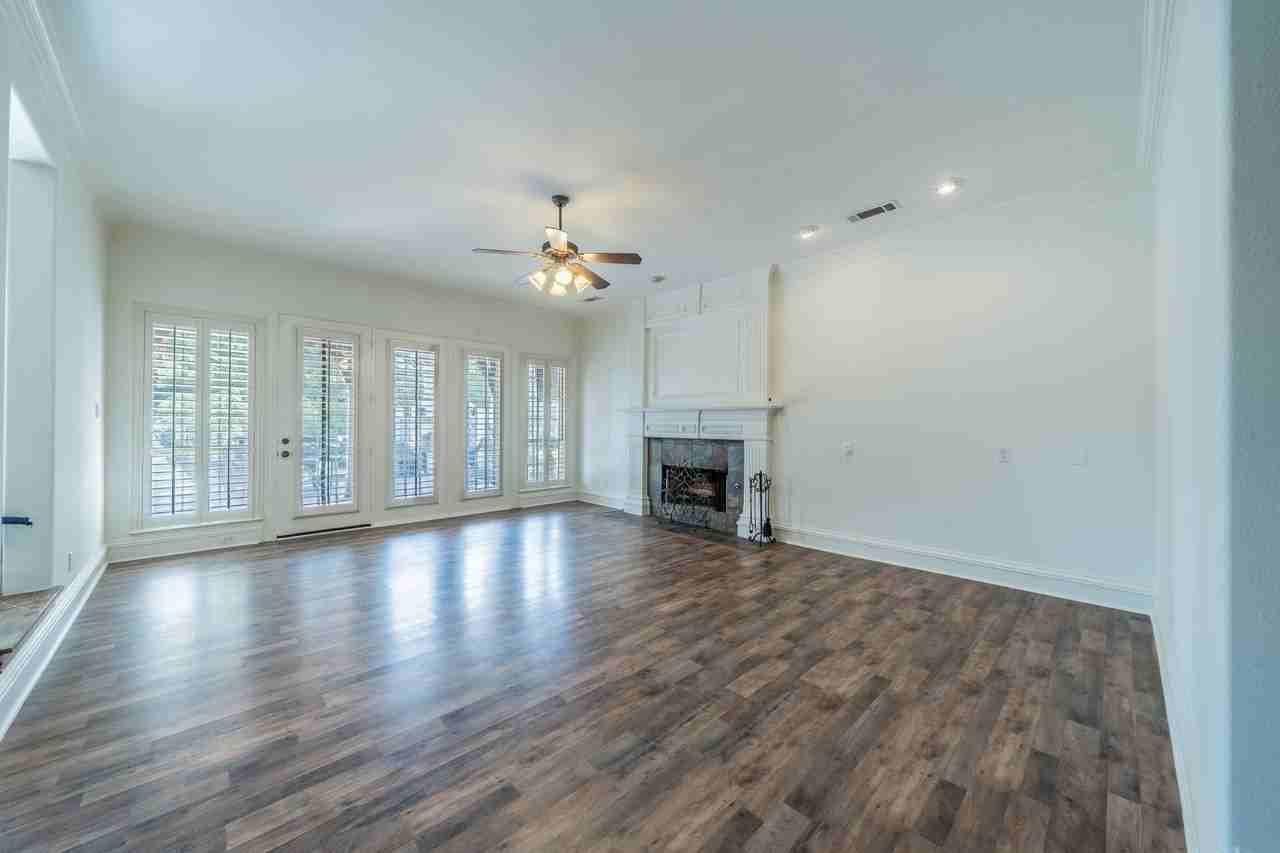 3201 Cedar Ridge Dr - Photo 7 of 38