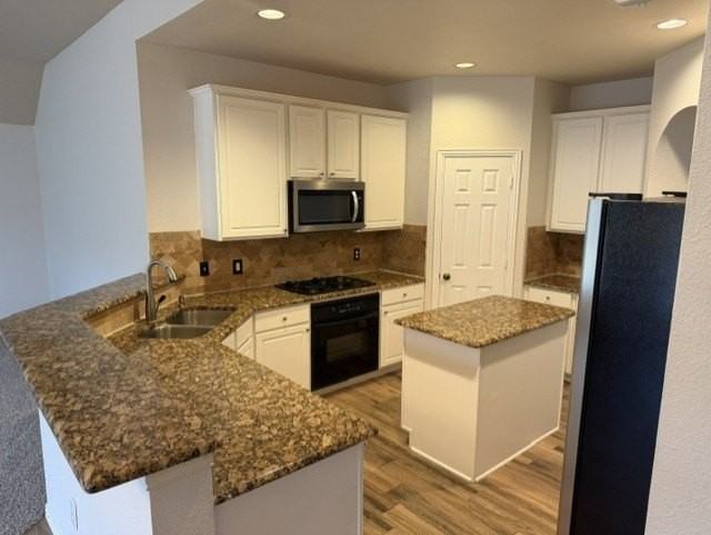 1522 Tanglewood Dr - Photo 3 of 19