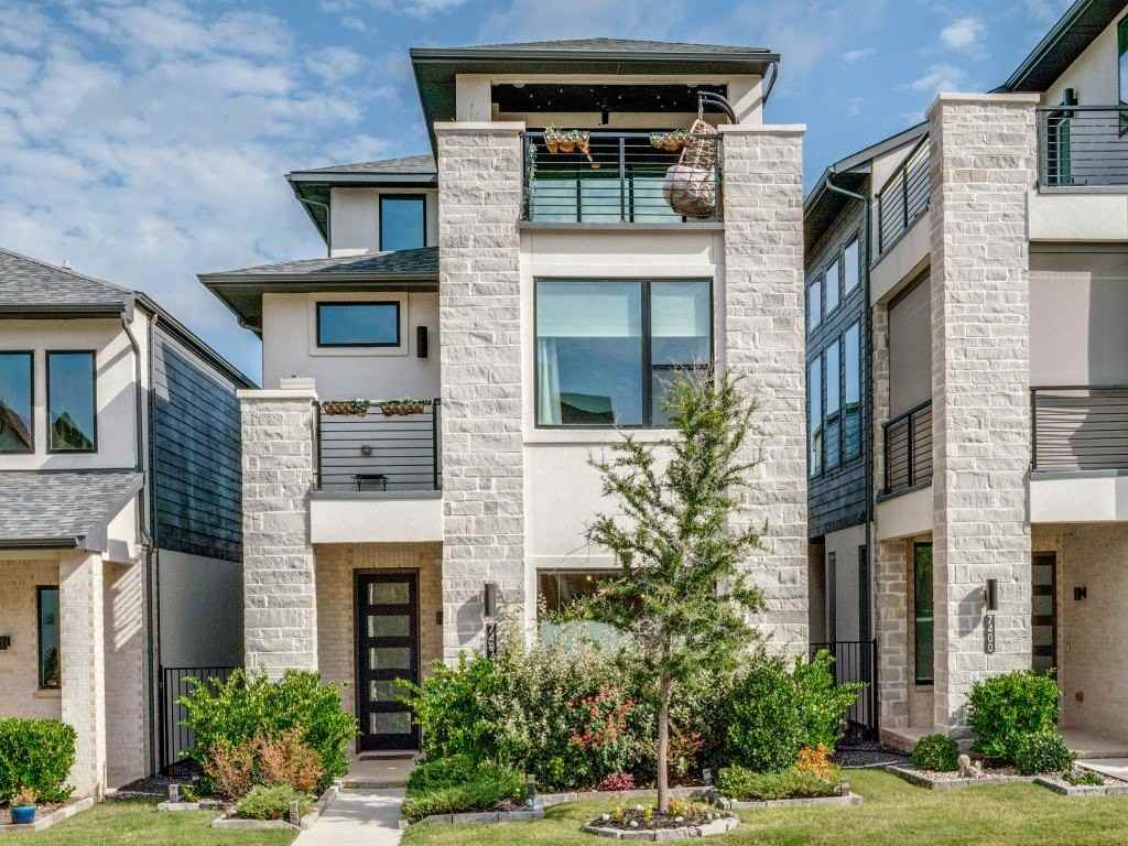7404 Collin Mckinney Pkwy - Photo 2 of 40