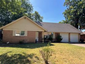 6912 Heritage Ln - Photo 1 of 1