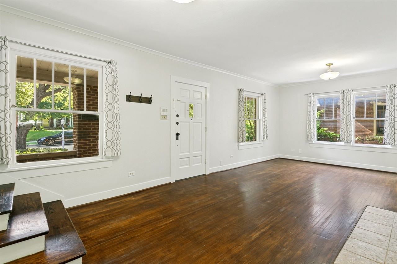 2212 Lipscomb St - Photo 6 of 25