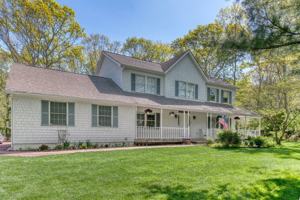 featured image of 83 Hempstead St