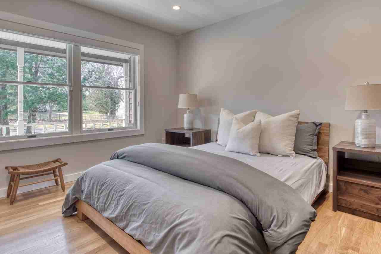 83 Hempstead St - Photo 7 of 15