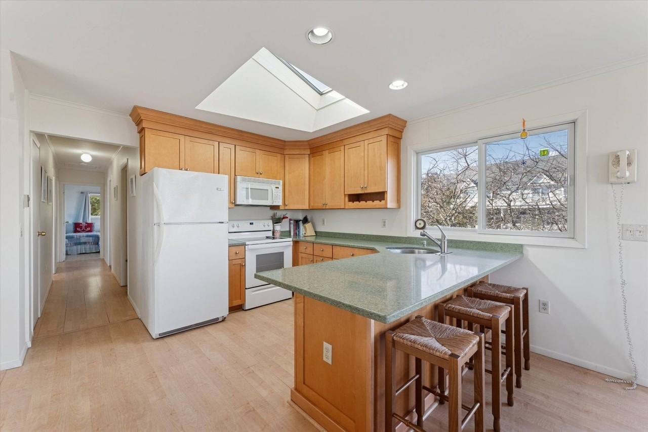 7 Cove Ln - Photo 4 of 25