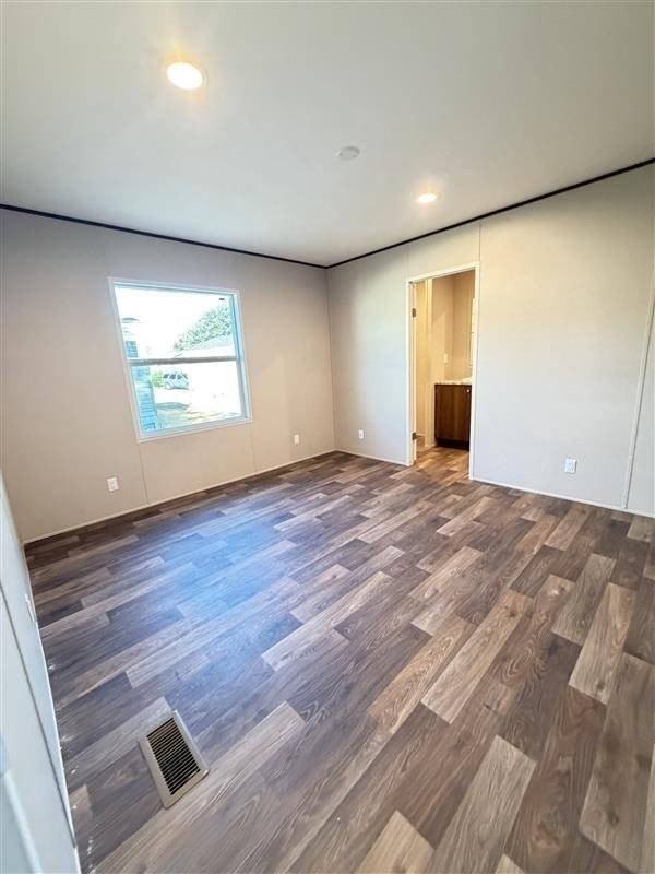 3 Oaklawn St - Photo 7 of 12