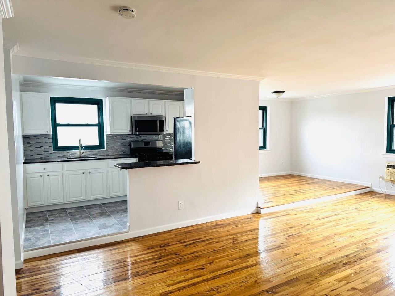 210 Atlantic Ave #C3H