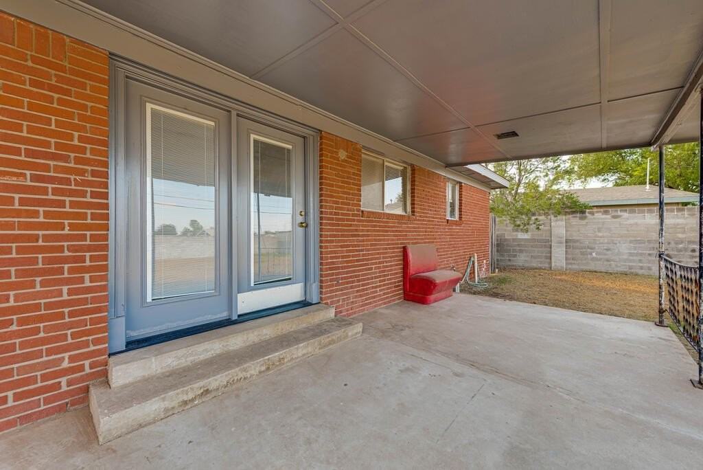 4209 Fernwood St - Photo 5 of 9