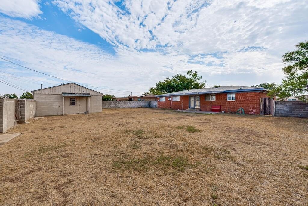 4209 Fernwood St - Photo 7 of 9