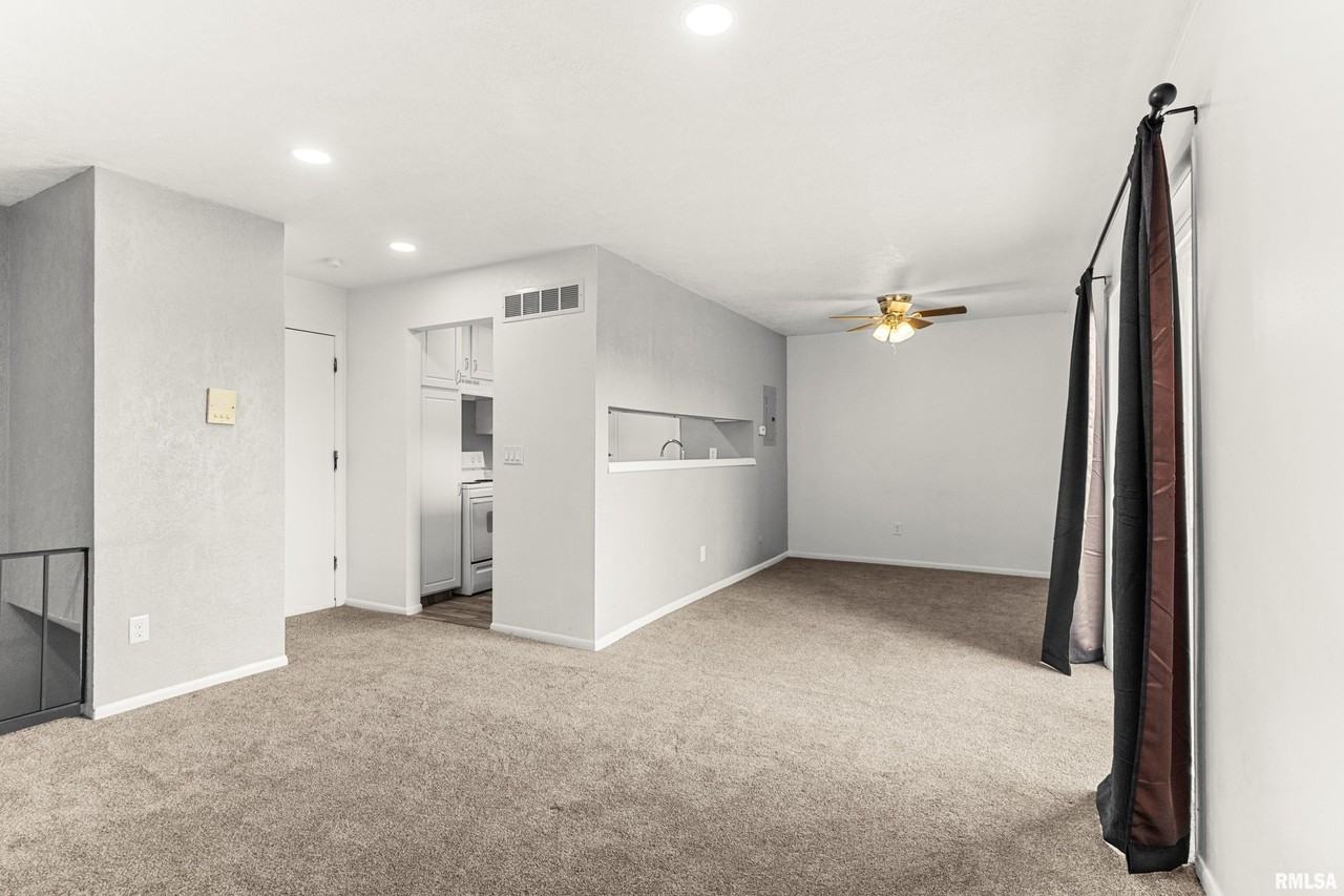 3207 W Willow Knolls Dr #52C - Photo 3 of 14
