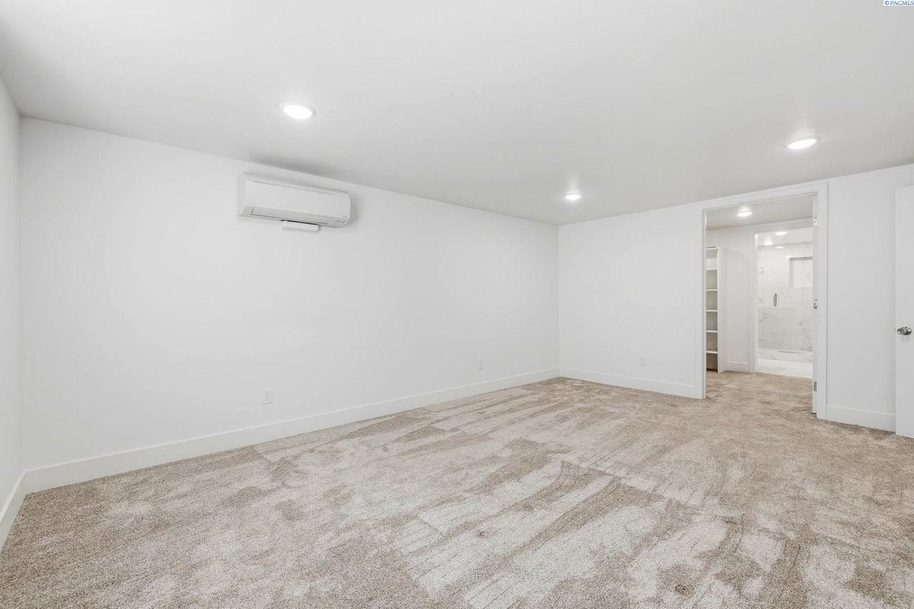 82 Hodges Ct - Photo 5 of 41