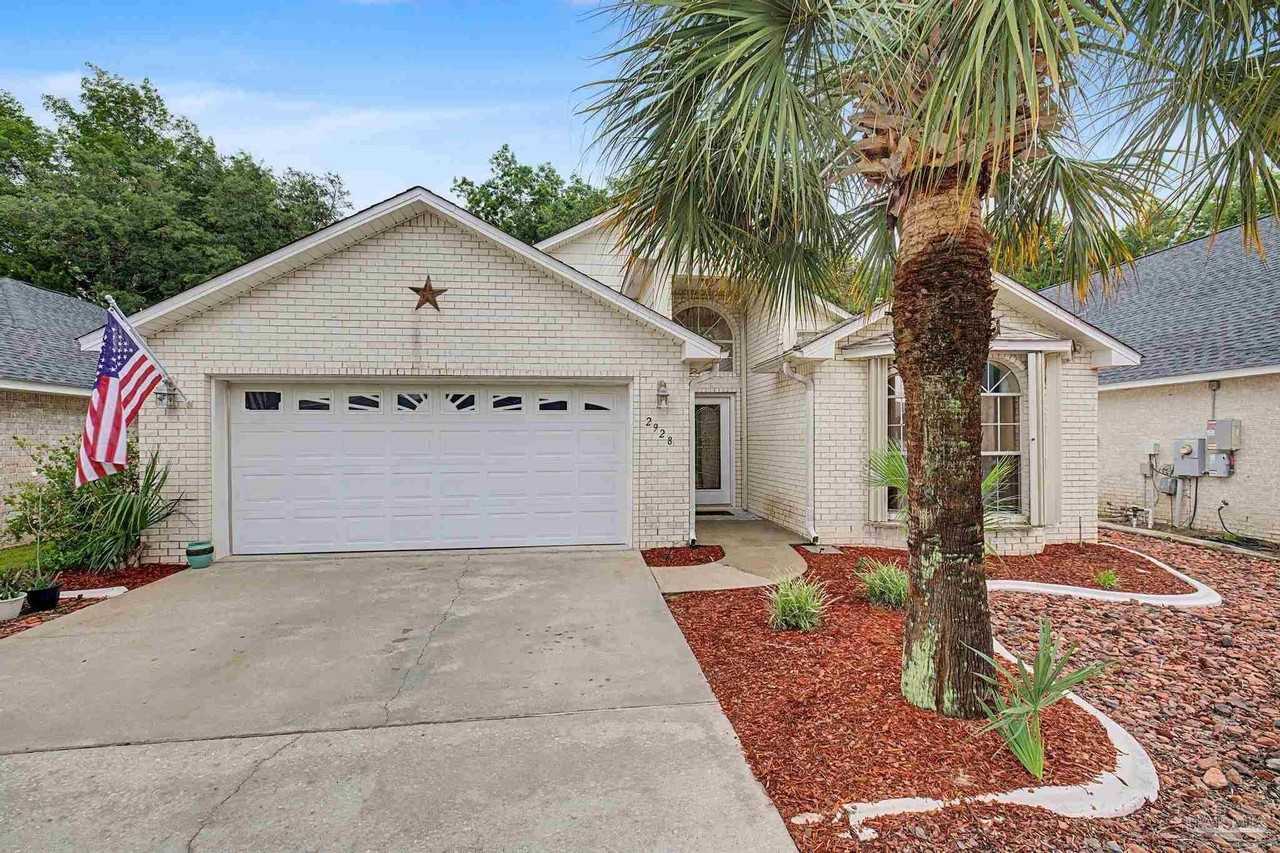 2928 Hidden Bay Blvd - Photo 4 of 50