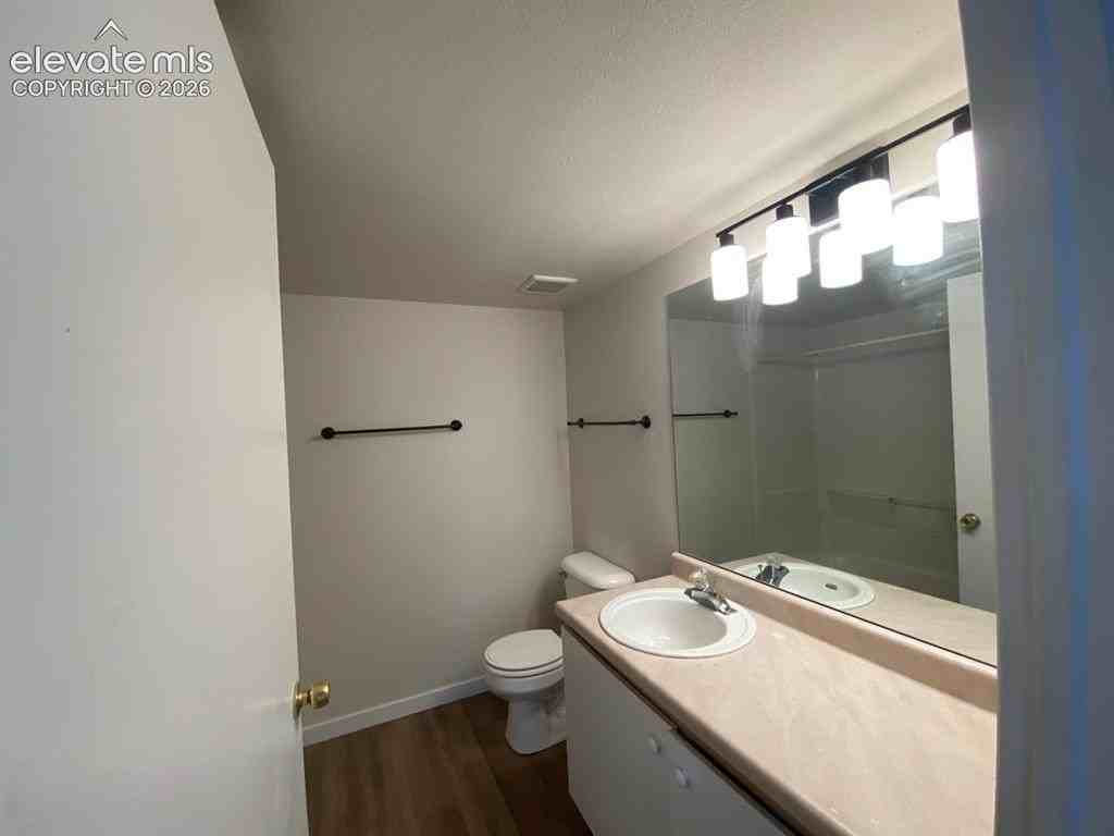 113 Hettig Ave #A - Photo 7 of 8