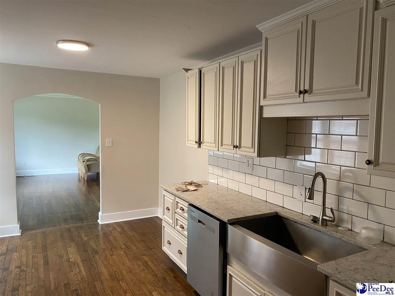 2503 S Vance Dr - Photo 4 of 12