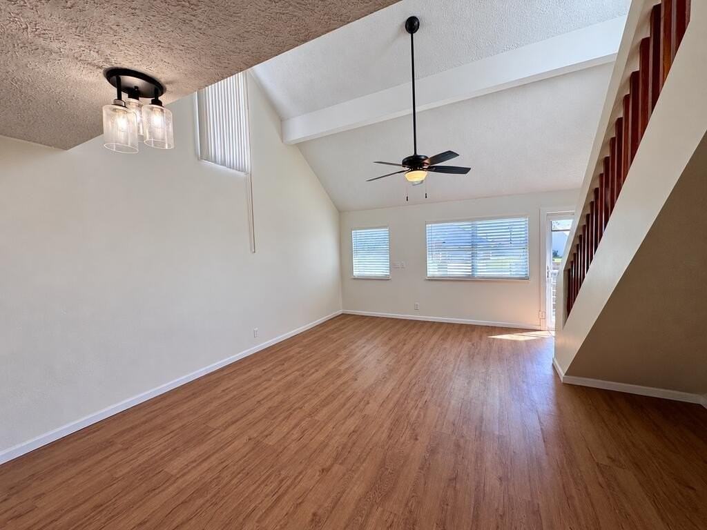 634 Gulf Aire Dr - Photo 5 of 21