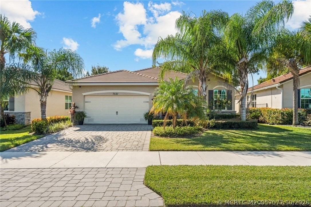 7521 Sw Harbor Cove Dr - Photo 2 of 37