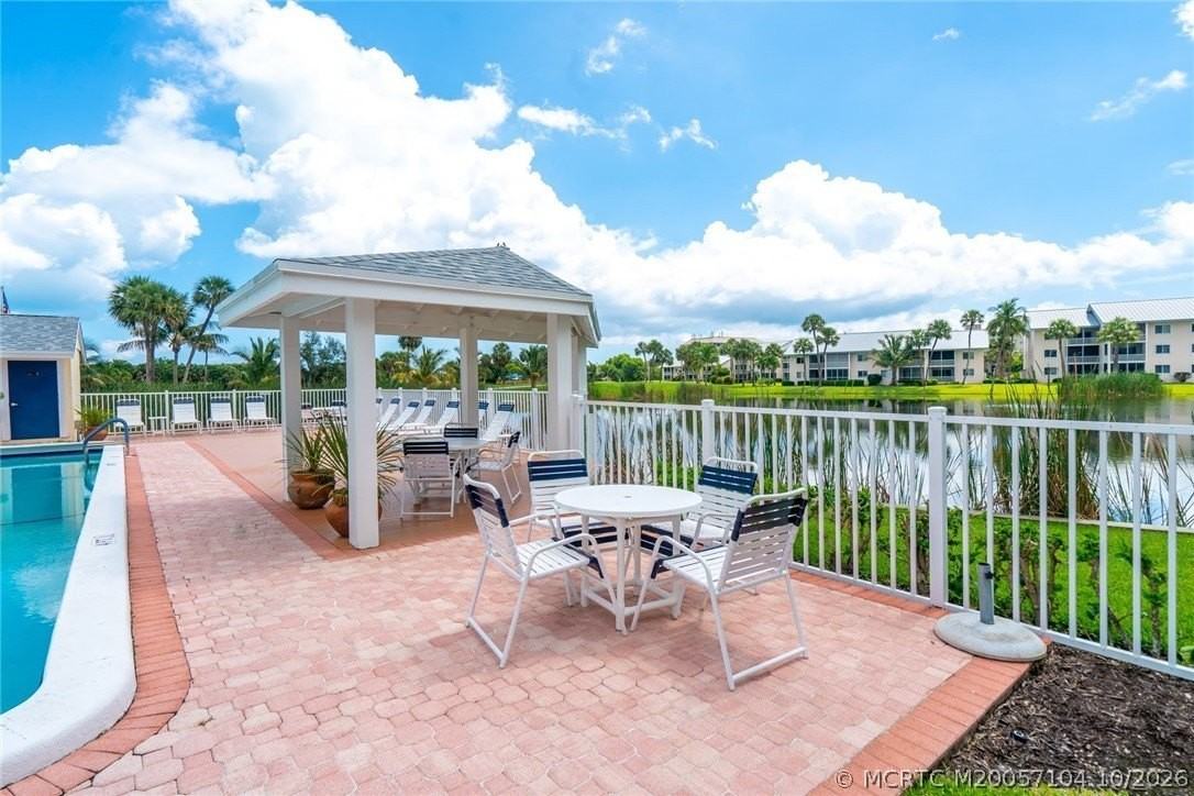 5600 Ne Gulfstream Way - Photo 7 of 50