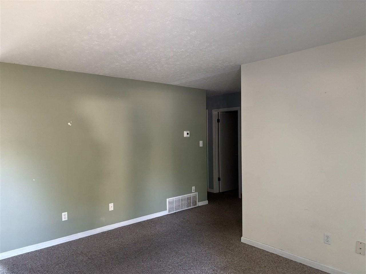 3204B Timbermill Ave - Photo 3 of 9