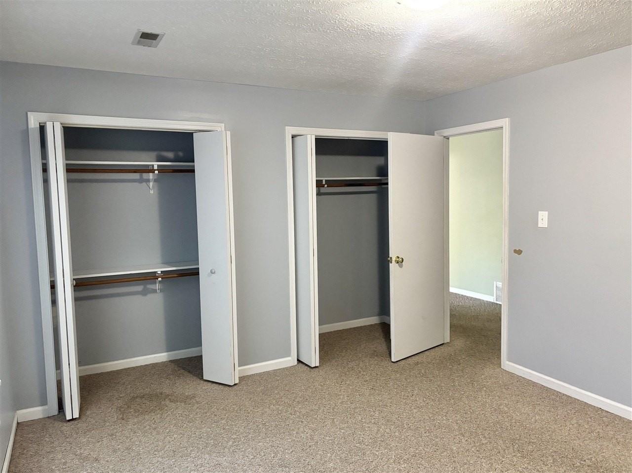3204B Timbermill Ave - Photo 5 of 9