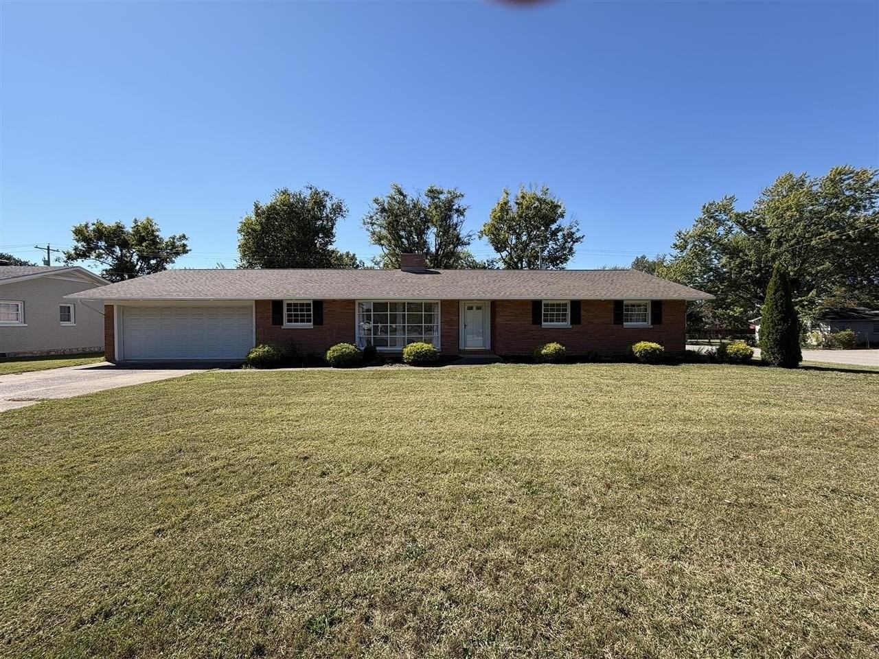 801 Hampton Dr - Photo 3 of 27