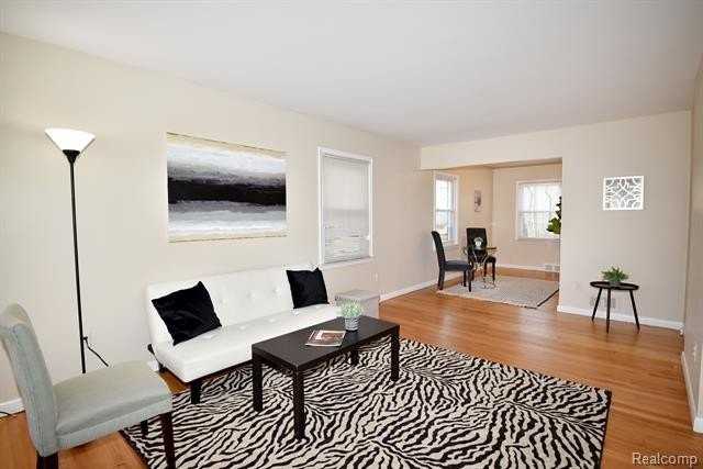 1515 W Farnum Ave - Photo 4 of 21
