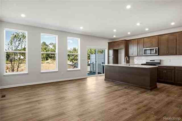 41530 Breck - Photo 2 of 28