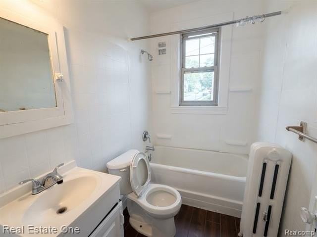 4700 Curtis St #2E - Photo 5 of 5