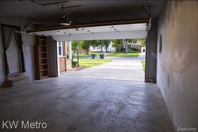 14984 Archdale St - Photo 6 of 24