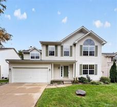 47258 Scarlet Dr N - Photo 1 of 1
