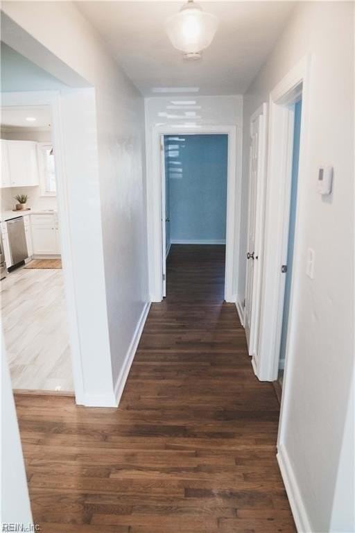 505 26th St #B - Photo 6 of 25