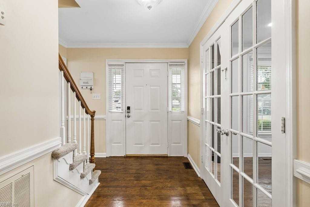 1400 Leominster Ct - Photo 6 of 39