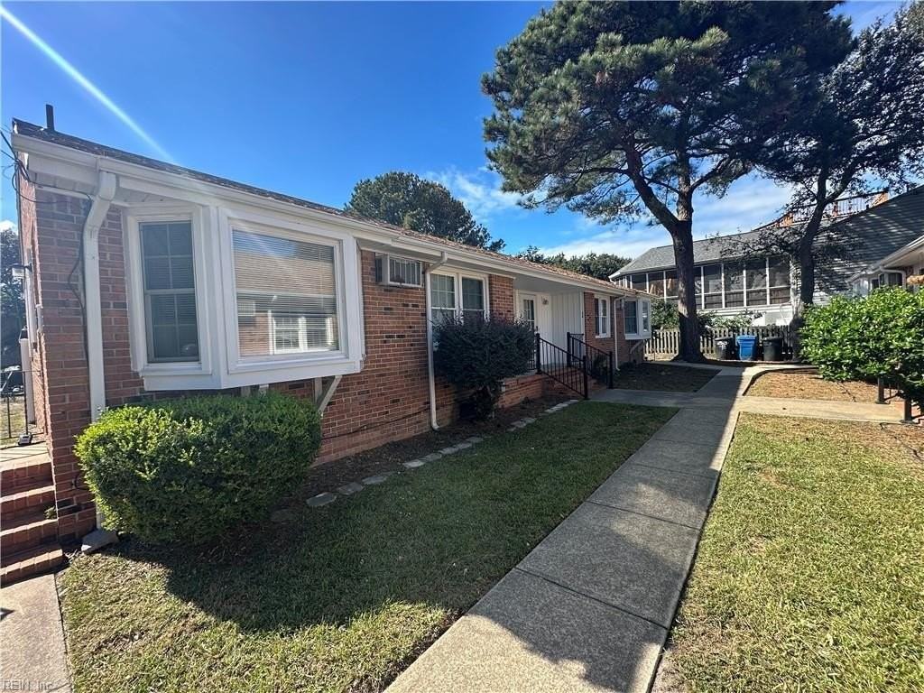 2624 Shore Dr #A - Photo 4 of 20