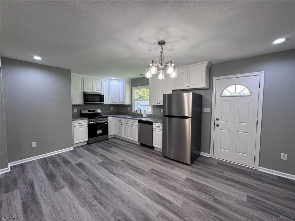 1917 Nansemond Pkwy - Photo 3 of 26
