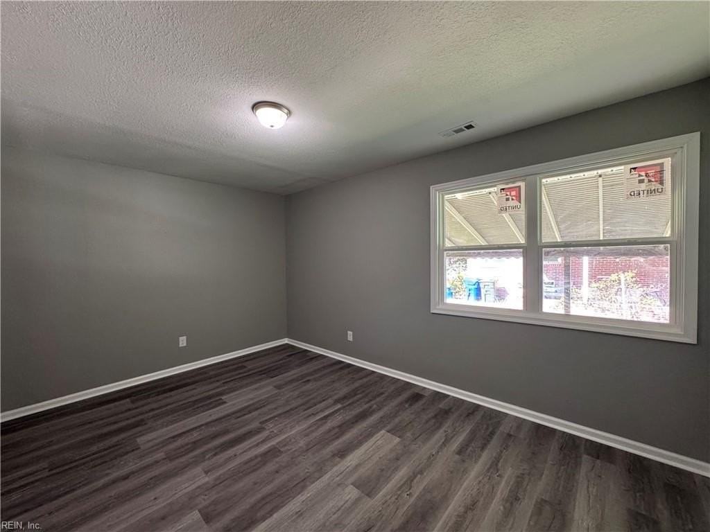 1917 Nansemond Pkwy - Photo 6 of 26