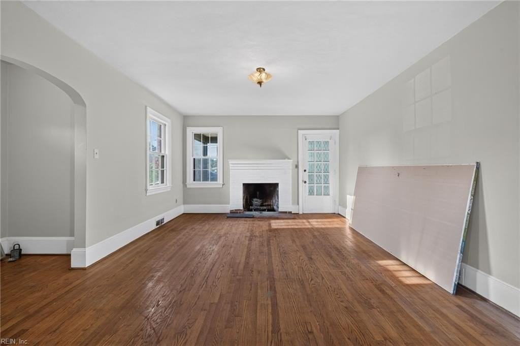 113 Halifax St - Photo 7 of 40
