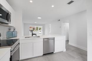 737 Nantucket Cir #B - Photo 1 of 1