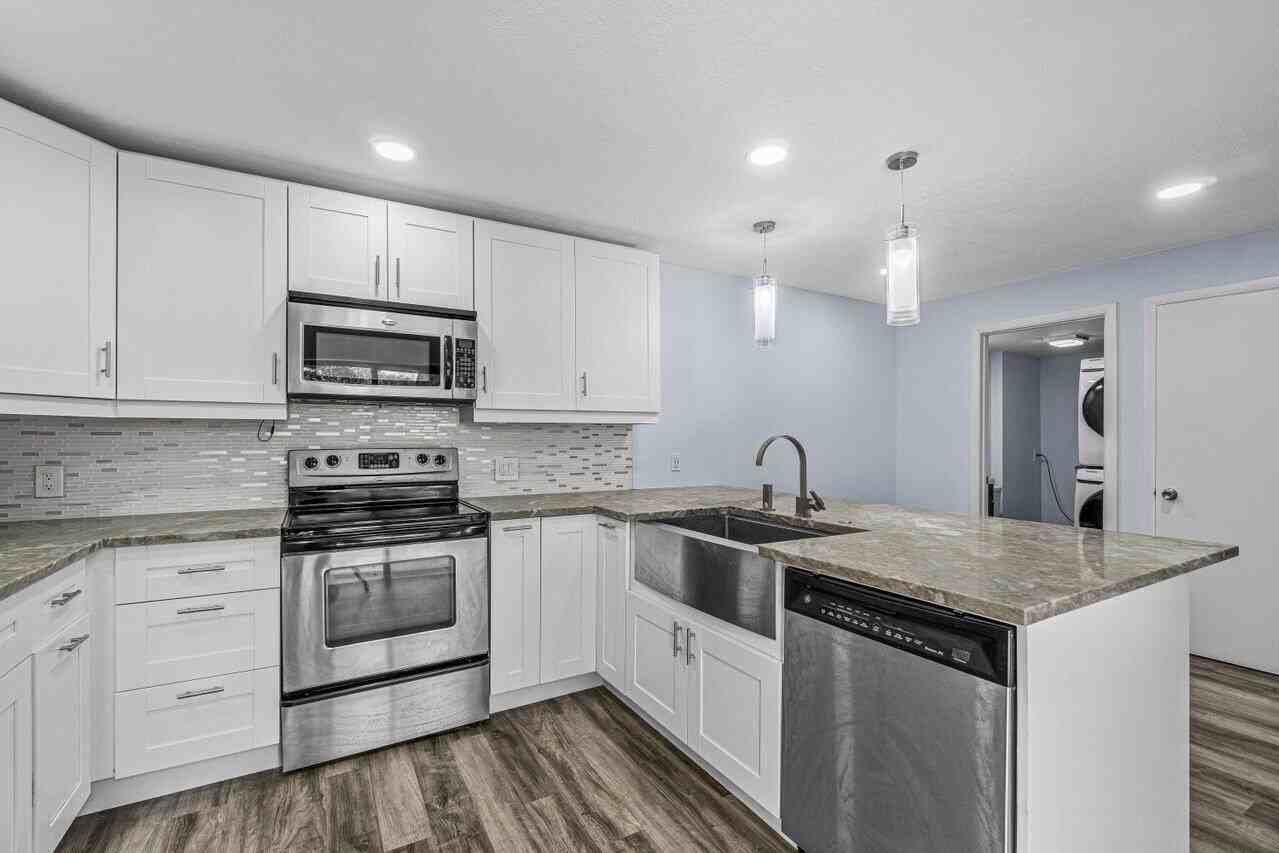 2929 Sw 22nd Cir #32B - Photo 7 of 27
