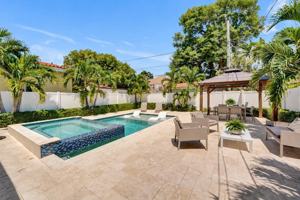 featured image of 1535 Hollywood Blvd