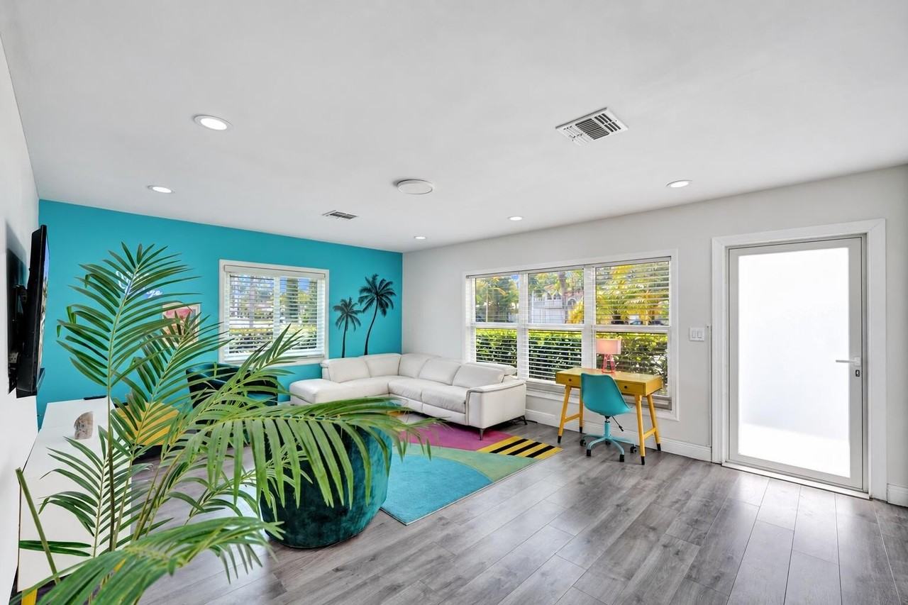 1535 Hollywood Blvd - Photo 5 of 32