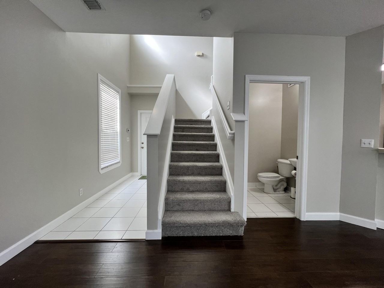 9120 Villa Palma Ln - Photo 3 of 25